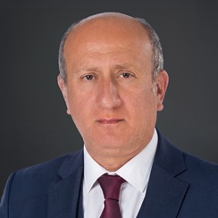 Mr. Mohamed Arafa 17